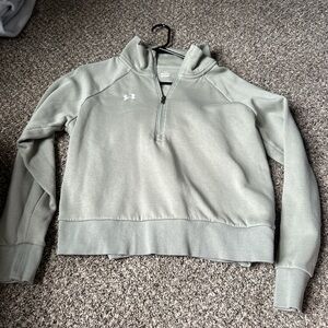 Under Armour Women's Gray Pullover Top